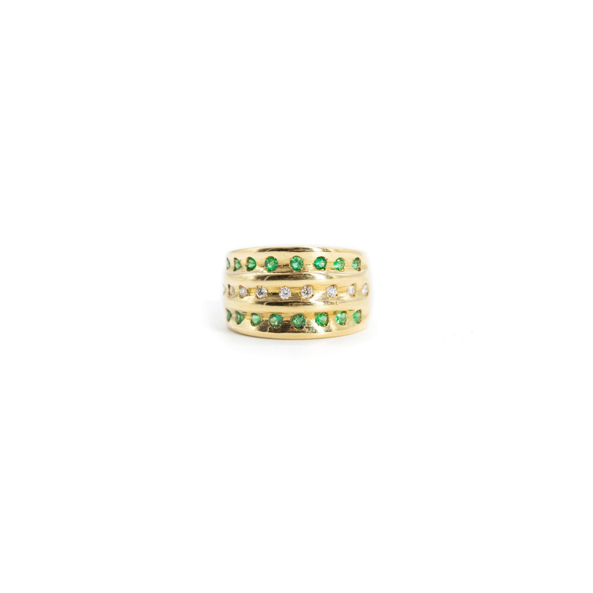 Vintage Emerald & Diamonds Ring For Women | India | Vintage jewelry | Pre-owned jewelry | Lil Milan