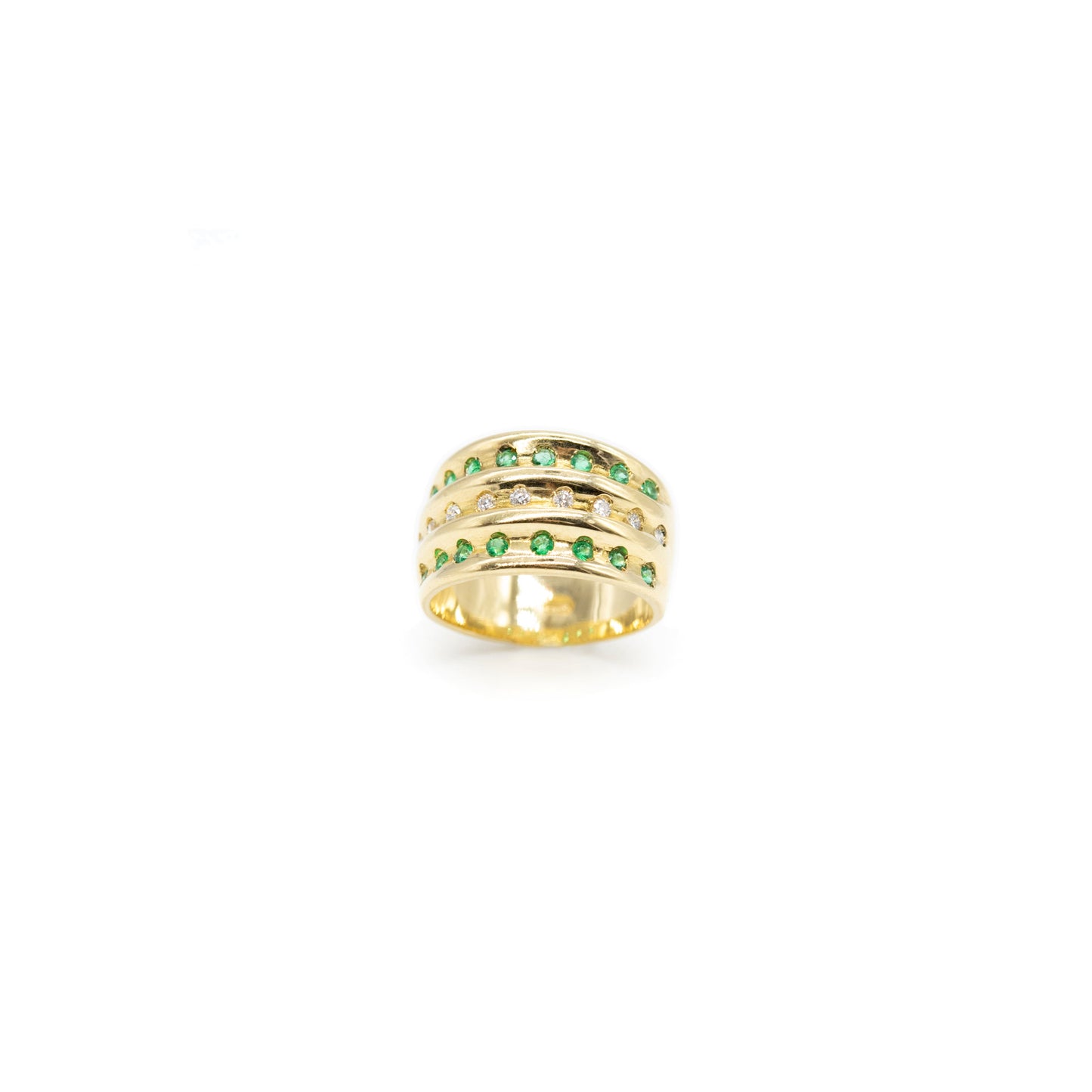 Vintage Emerald & Diamonds Ring For Women | India | Vintage jewelry | Pre-owned jewelry | Lil Milan
